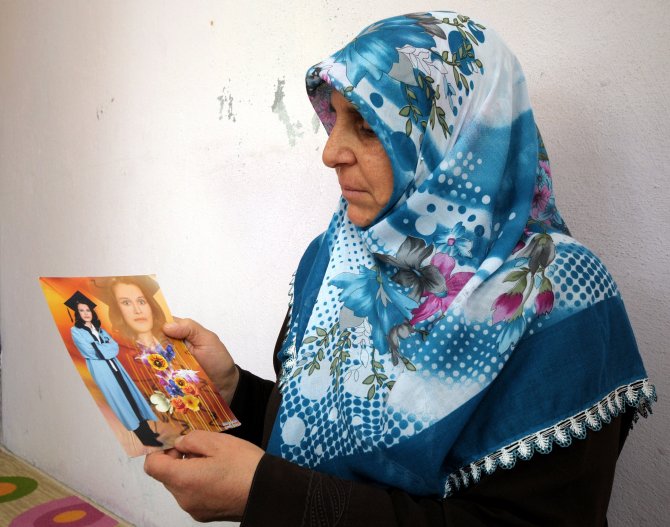 Kardeş Acısı Yaşayan Ablanın 