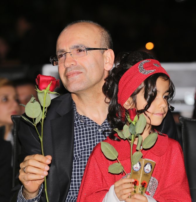 Maliye Bakanı Şimşek Gaziantep'te