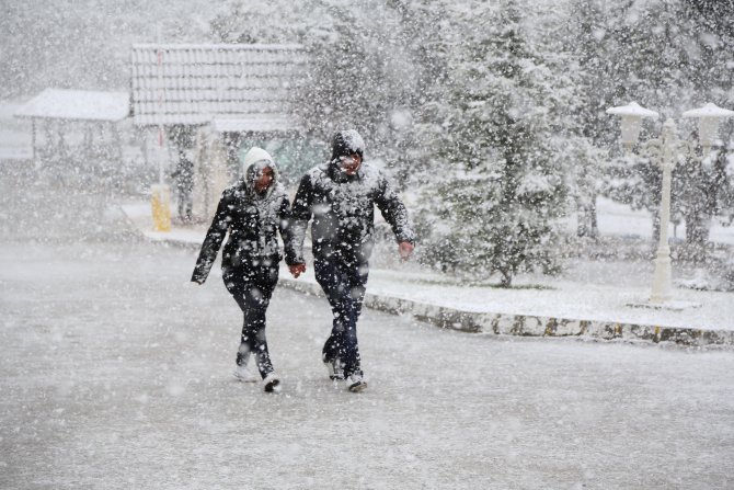 Abant'ta Kar Yağışı
