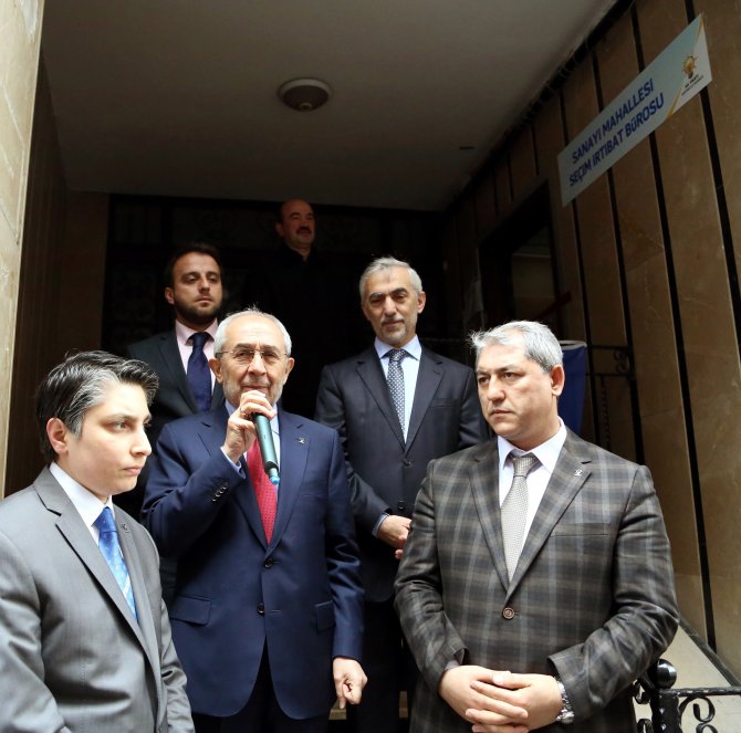 Ekrem Erdem'den "Özel Uçak" Açıklaması