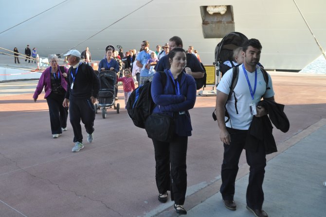 Anzakların Torunları Kuşadası'nda