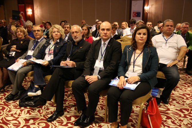 "Avrupa Birliği Sürecinde Diyalog Seminerleri"