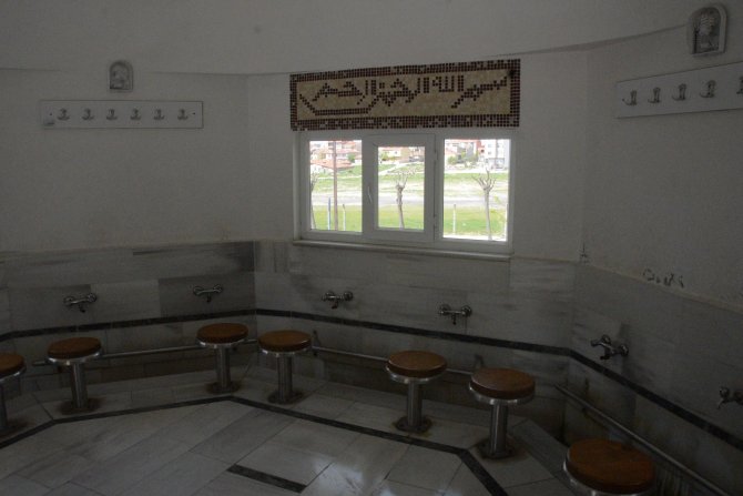 Camiden Hırsızlık Güvenlik Kamerasında