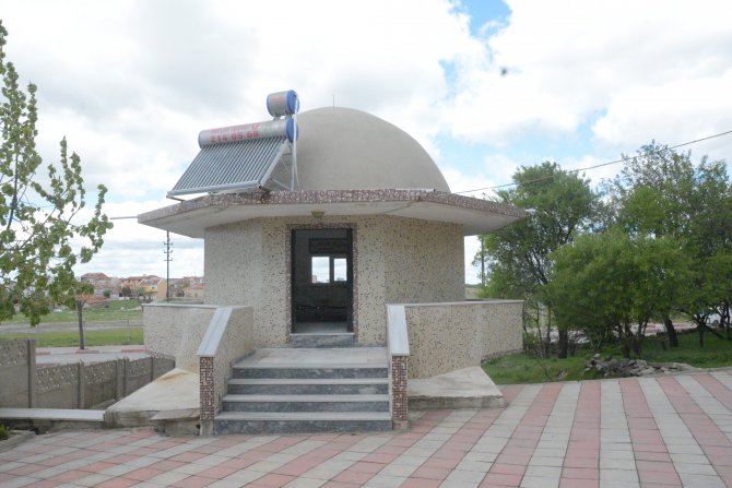 Camiden Hırsızlık Güvenlik Kamerasında