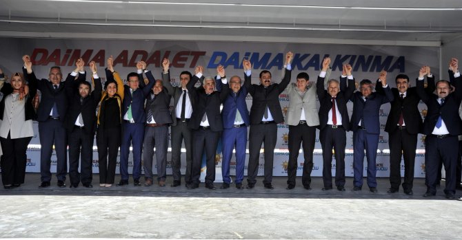 Eski Ulaştırma Denizcilik Ve Haberleşme Bakanı Elvan: