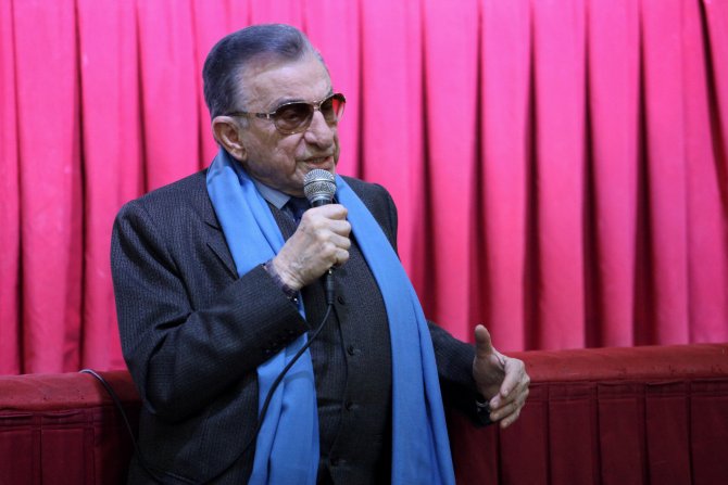 "Hayatım Lüküs Hayat İle Geçti"
