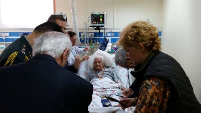 Kore Gazisi Madalyasını Tedavi Gördüğü Hastanede Aldı