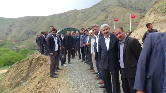 Kulp'ta Şehit Köy Korucuları İçin Anma Töreni