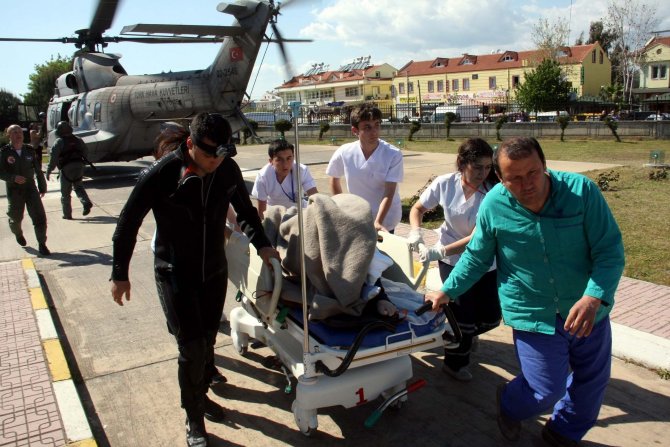 Muğla'da Kaçakları Taşıyan Bot Battı