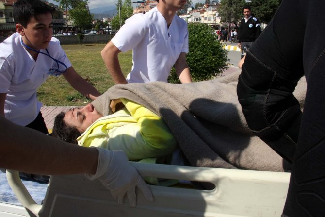 Muğla'da Kaçakları Taşıyan Bot Battı