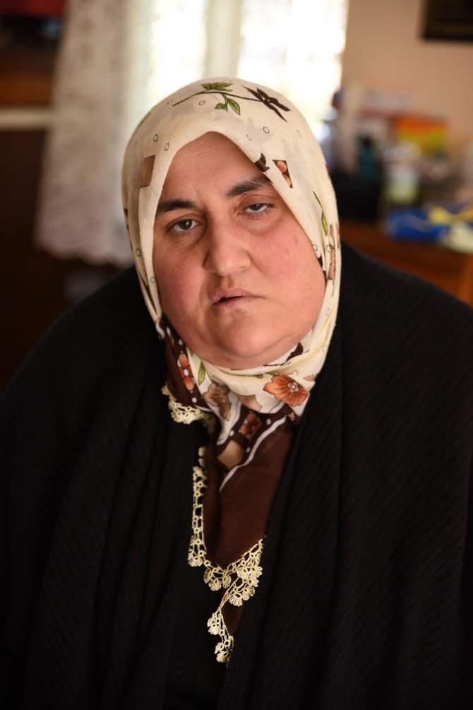 Umut'un Bakımını Üstlenen "Gülsüm Anne" Yüz Felci Oldu