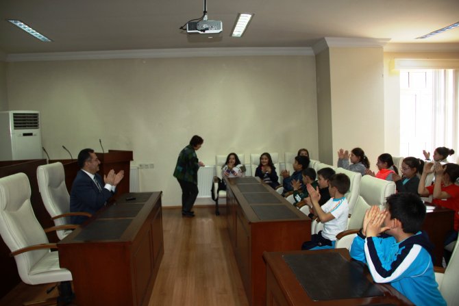 Başkan Acehan Öğrencilerle Bir Araya Geldi