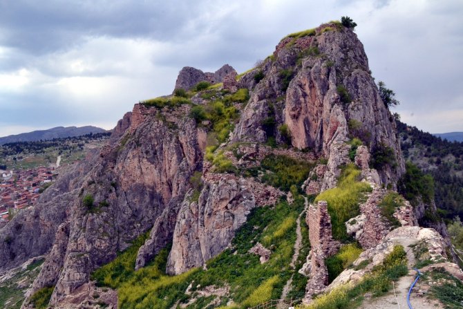 Kont Drakula'nın Hapsedildiği Kaledeki Gizli Geçit Turizme Kazandırılacak