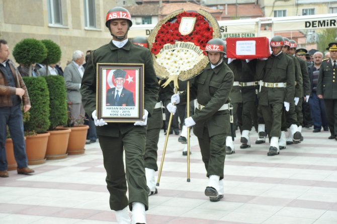 Kore Gazisi Bozkurt Toprağa Verildi