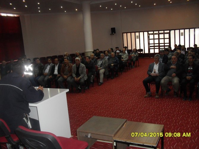 Servis Şoförü Ve Öğrencilere Trafik Eğitimi