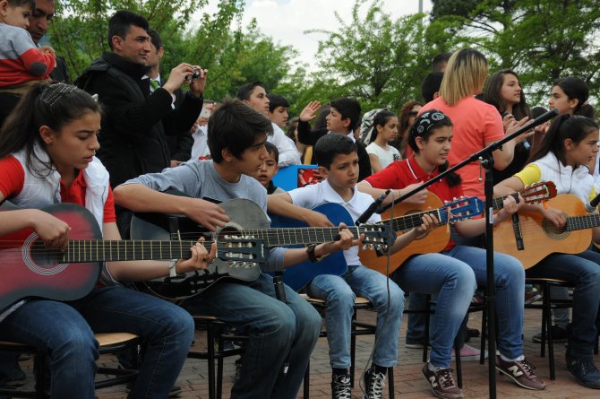 23 Nisan Ulusal Egemenlik Ve Çocuk Bayramı