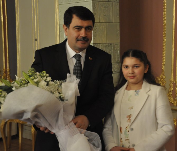 23 Nisan Ulusal Egemenlik Ve Çocuk Bayramı