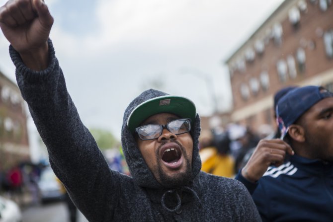 Abd'de Polis Şiddetine Protesto