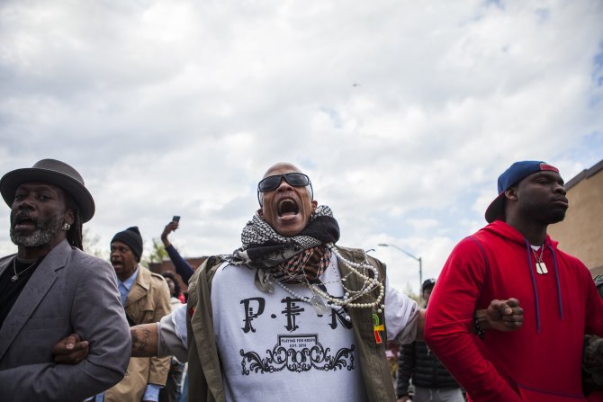 Abd'de Polis Şiddetine Protesto