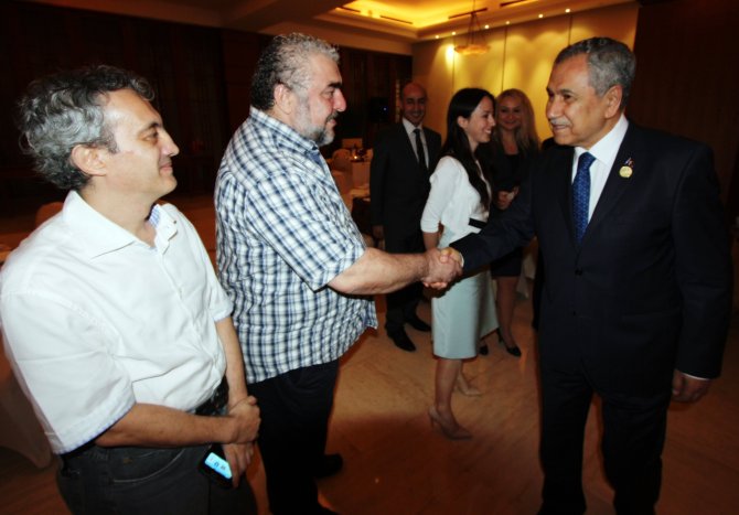 Başbakan Yardımcısı Arınç Endonezya'da