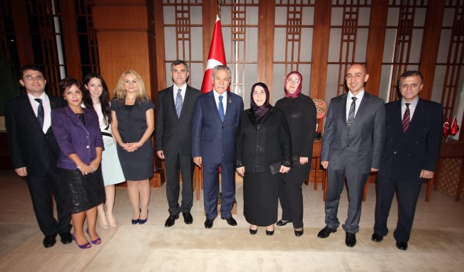 Başbakan Yardımcısı Arınç Endonezya'da