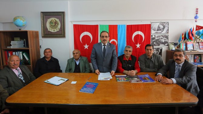 - Azerbaycan Türkleri Ve Dost Dernekler Federasyonu Başkanı Ambarcı: