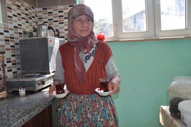 Bu Kahvehanenin İşletmecisi Kadın