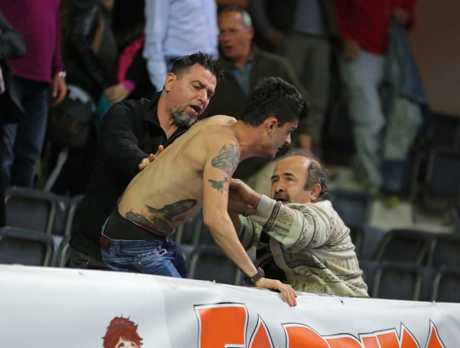 Voleybolda Derbi Öncesi Olay