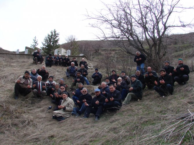 Gümüşhane'de Papa Ve Ap Kararına Tepki