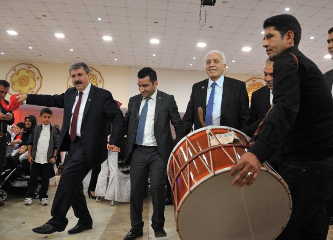 Kamalak İle Destici Nikah Şahitliği Yaptı