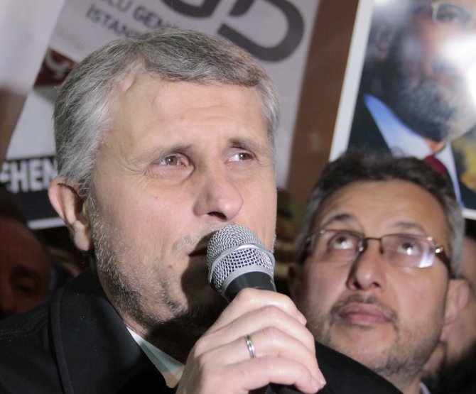 Mursi'ye 20 Yıl Hapis Cezası Verilmesi