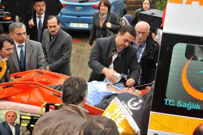 Törende Kalp Krizi Geçiren Öğretmen Öldü