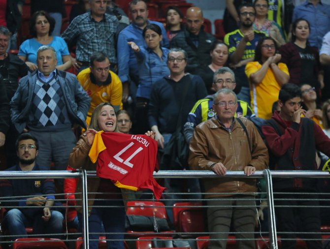 Voleybolda Derbi Öncesi Gerginlik