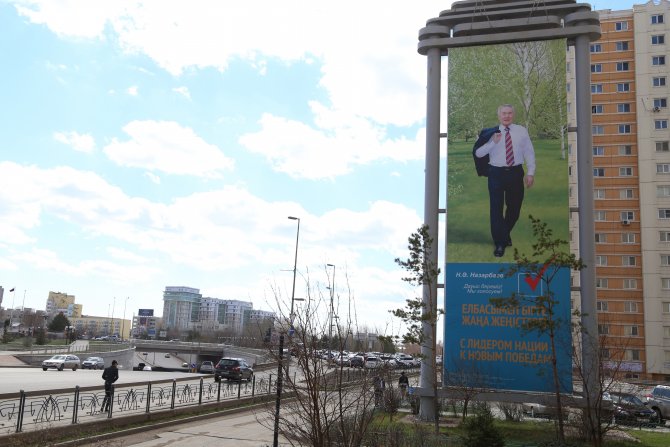 Kazakistan Devlet Başkanı Seçimi İçin Sandık Başına Gidiyor