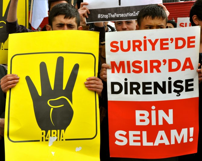 Mursi'ye 20 Yıl Hapis Cezası Verilmesi