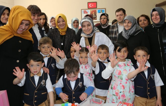 Sare Davutoğlu, Afyonkarahisar'da: