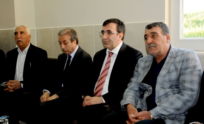 Bakanlar Eker Ve Yılmaz'dan Taziye Ziyareti