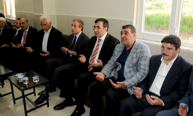 Bakanlar Eker Ve Yılmaz'dan Taziye Ziyareti