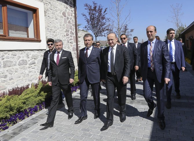 Başbakan Yardımcısı Akdoğan: