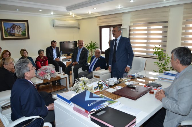 Başkent Muhtarlar Federasyonu Yönetiminden Taşan'a Ziyaret
