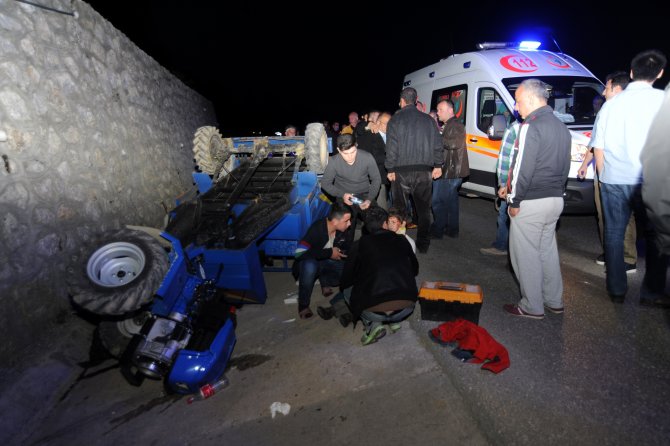 Düzce'de Tarım Aracı Devrildi: 9 Yaralı