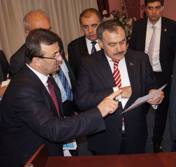 Orman Ve Su İşleri Bakanı Eroğlu, İzmir’de