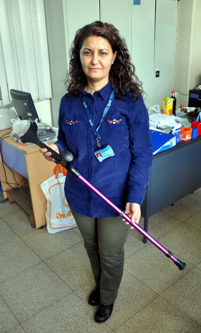 Yağmurda Şemsiye, Güneşli Günlerde De Gözlük Unutuyoruz