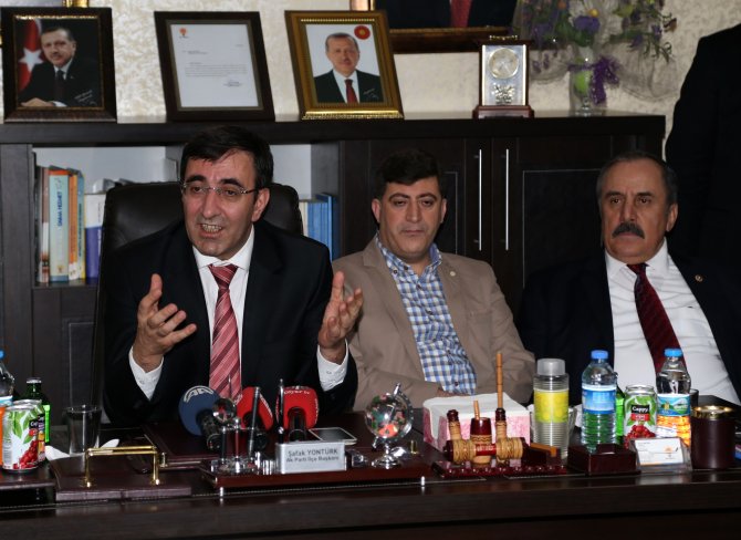 Kalkınma Bakanı Yılmaz, Diyarbakır'da: