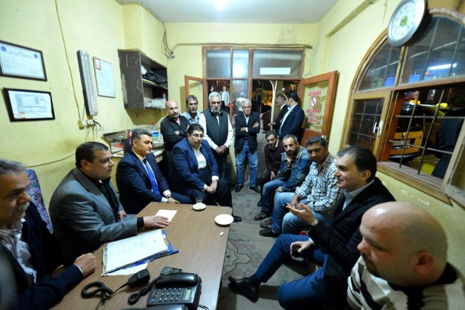 Kültür Ve Turizm Bakanı Çelik, Taksi Durağını Ziyaret Etti