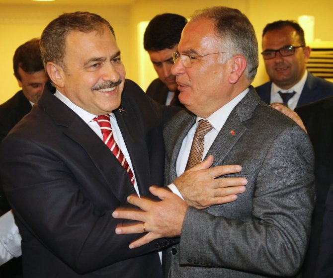 Orman Ve Su İşleri Bakanı Eroğlu, İzmir'de: