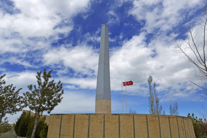 "Zeve Şehitliği", Katliamların En Büyük Delili