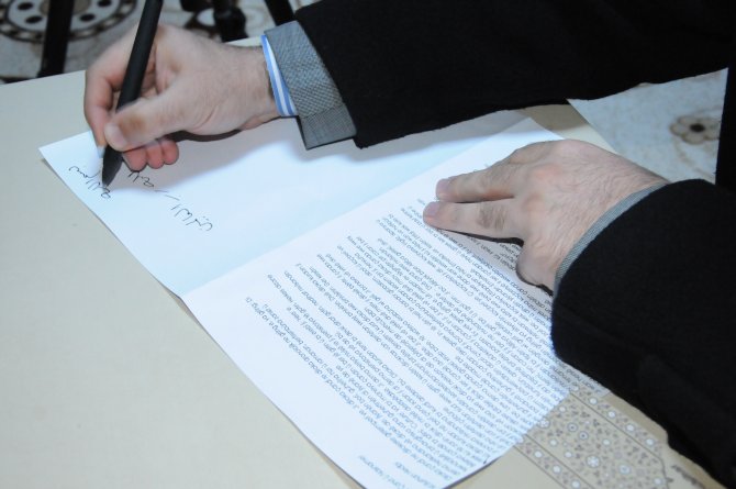 Kürtçe'ye Çevrilen Dini Kitaplar Gün Yüzüne Çıkıyor