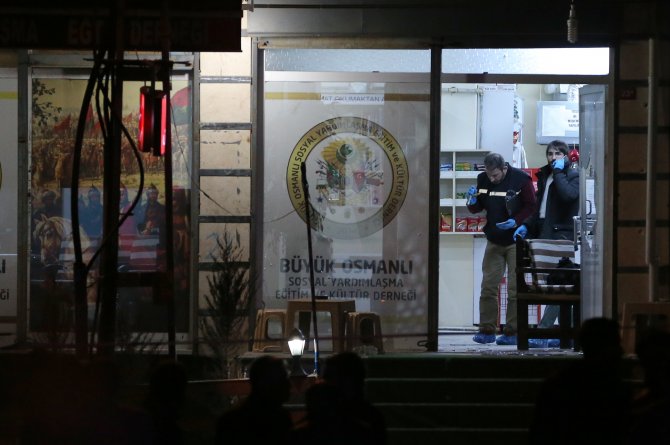 Eyüp'teki dernek lokaline silahlı saldırı