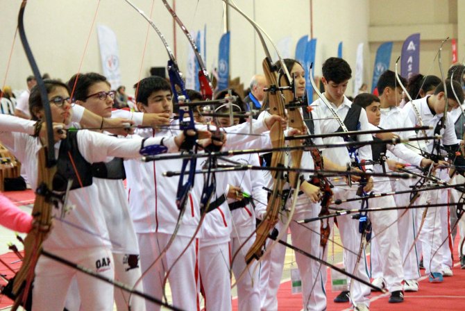 Minikler Türkiye Okçuluk Şampiyonası Samsun'da başladı